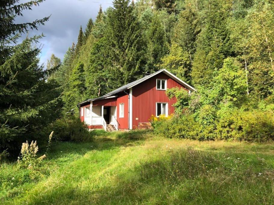 Little Forest House "Our Little Farm" Eksharad Экстерьер фото